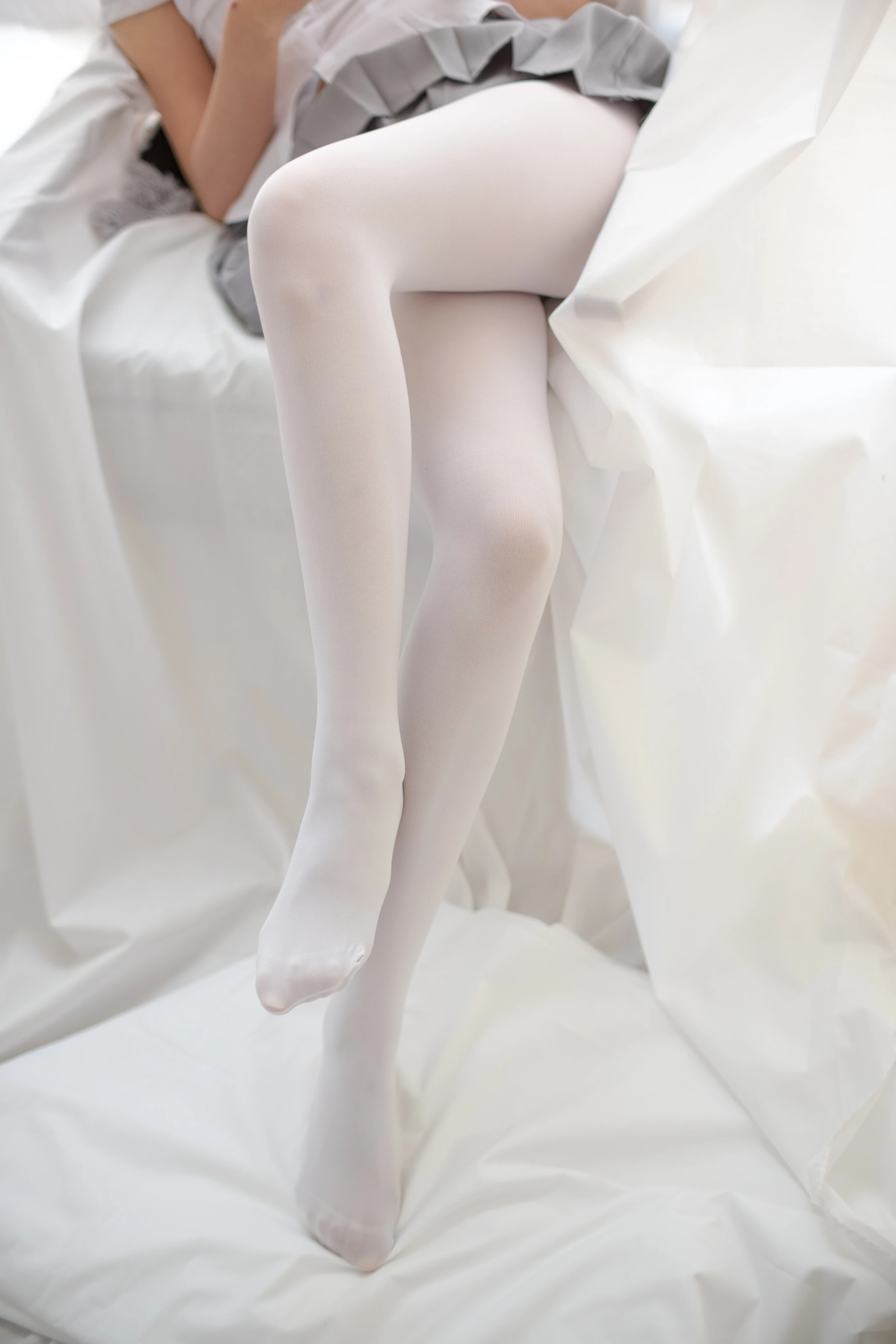 森萝财团 R15-045 [109P]插图7